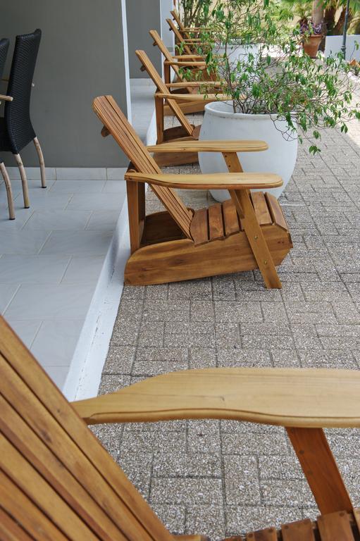 Bantopa Apartments Вилемстад Стая снимка
